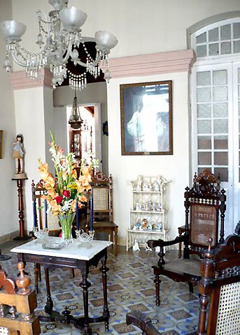 'Sala' Casas particulares are an alternative to hotels in Cuba.